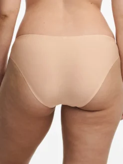 Braga Clasica Chantelle Every Curve