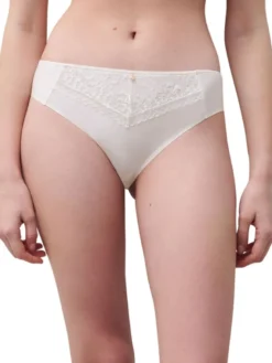 Braga Clasica Chantelle Every Curve