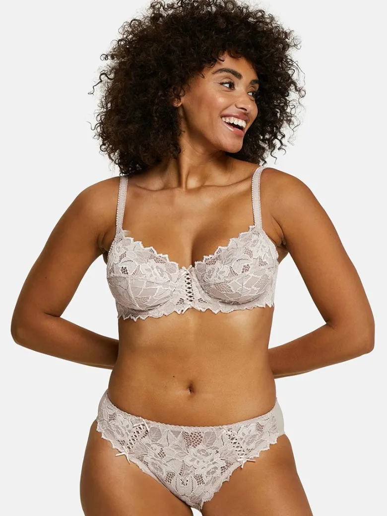 Braga Clasica Sans Complexe Arum