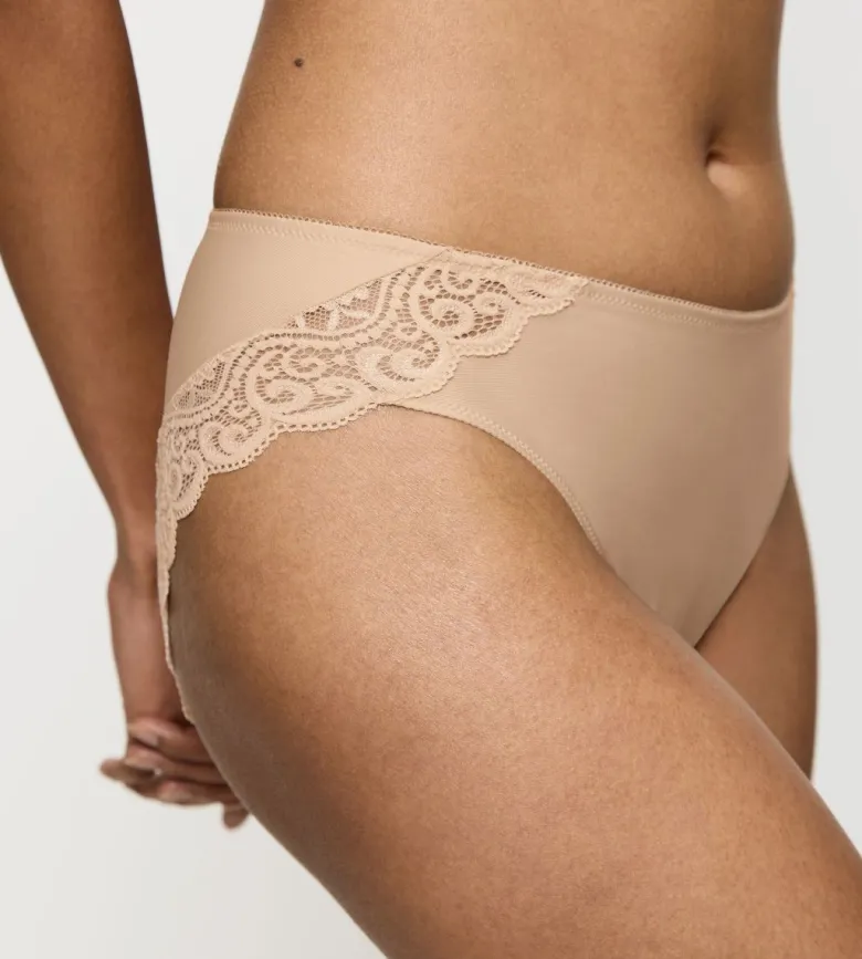 Braga Clasica Triumph Amourette Tai