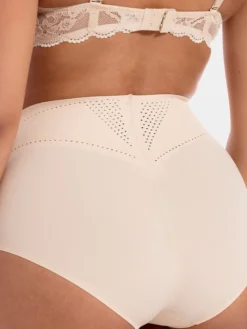 Braga faja Magic Bodyfashion Dream Shaper Brief 46DS