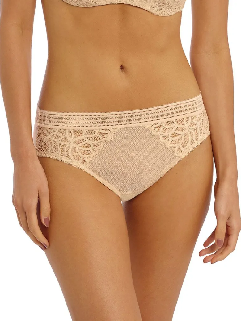 Braga Slip Wacoal Raffine WE148005
