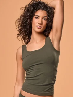 Camiseta mujer Focenza Tirantes 203 Oliva