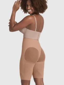 Faja pantalon alta media pierna invisible levanta glúteos Leonisa 012807M