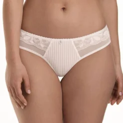 Shorty brasileño Rosa Faia Sita 1365
