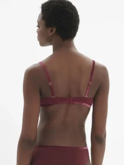 Sujetador balconet Simone Perele Scenario con aros 1E3330 Rojo Espinela