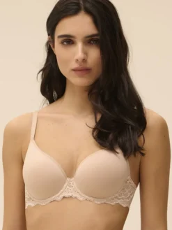 Sujetador con relleno Spacer escotado Simone Perele Caresse 12A316