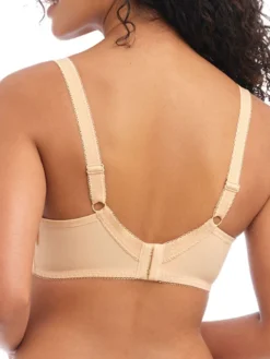 Sujetador Freya Deco escotado con foam AA4234