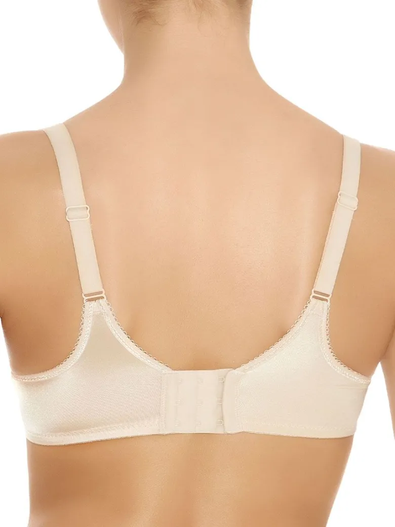 Sujetador Wacoal Basic beauty Spacer con aros WA853192